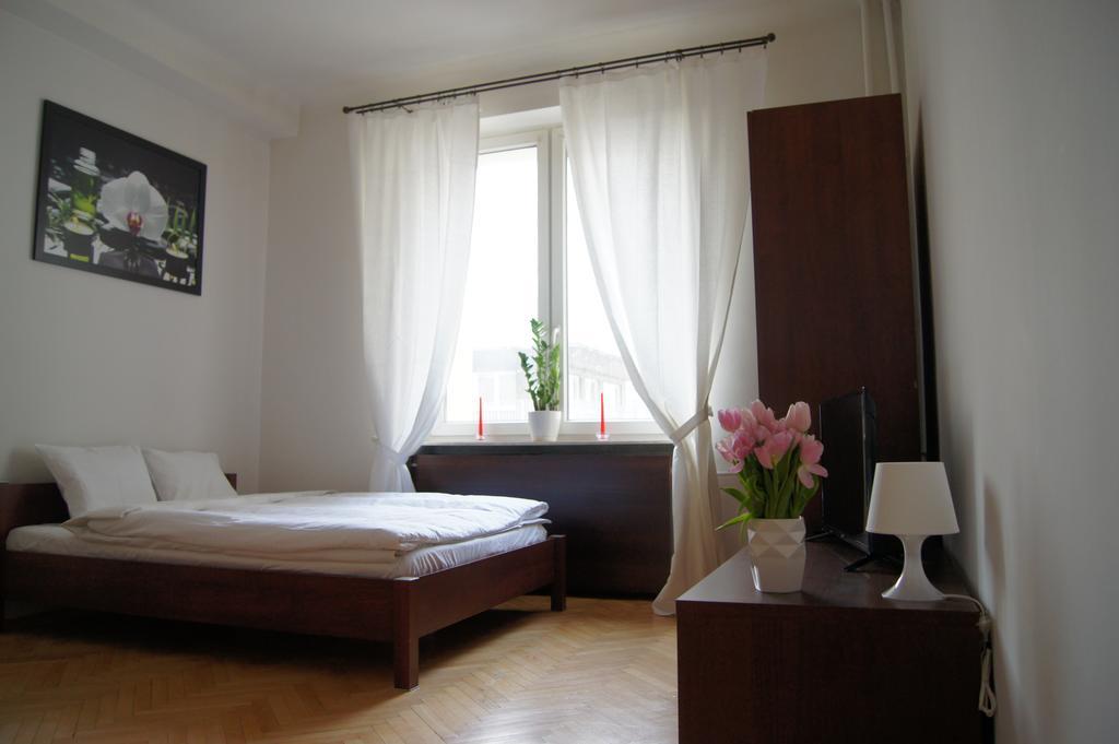 Krucza By Rental Apartments Varsóvia Exterior foto